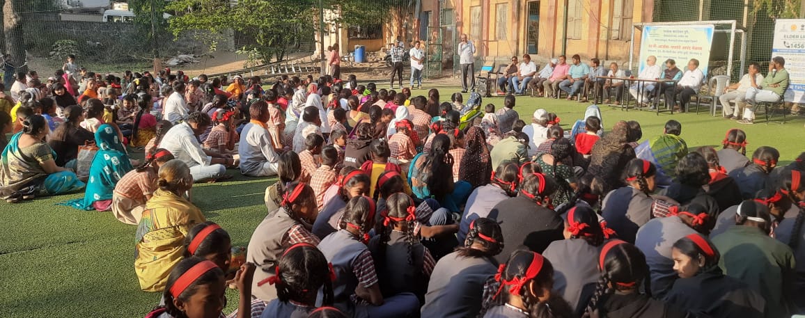 Grand Parents and Children’s (Mela)