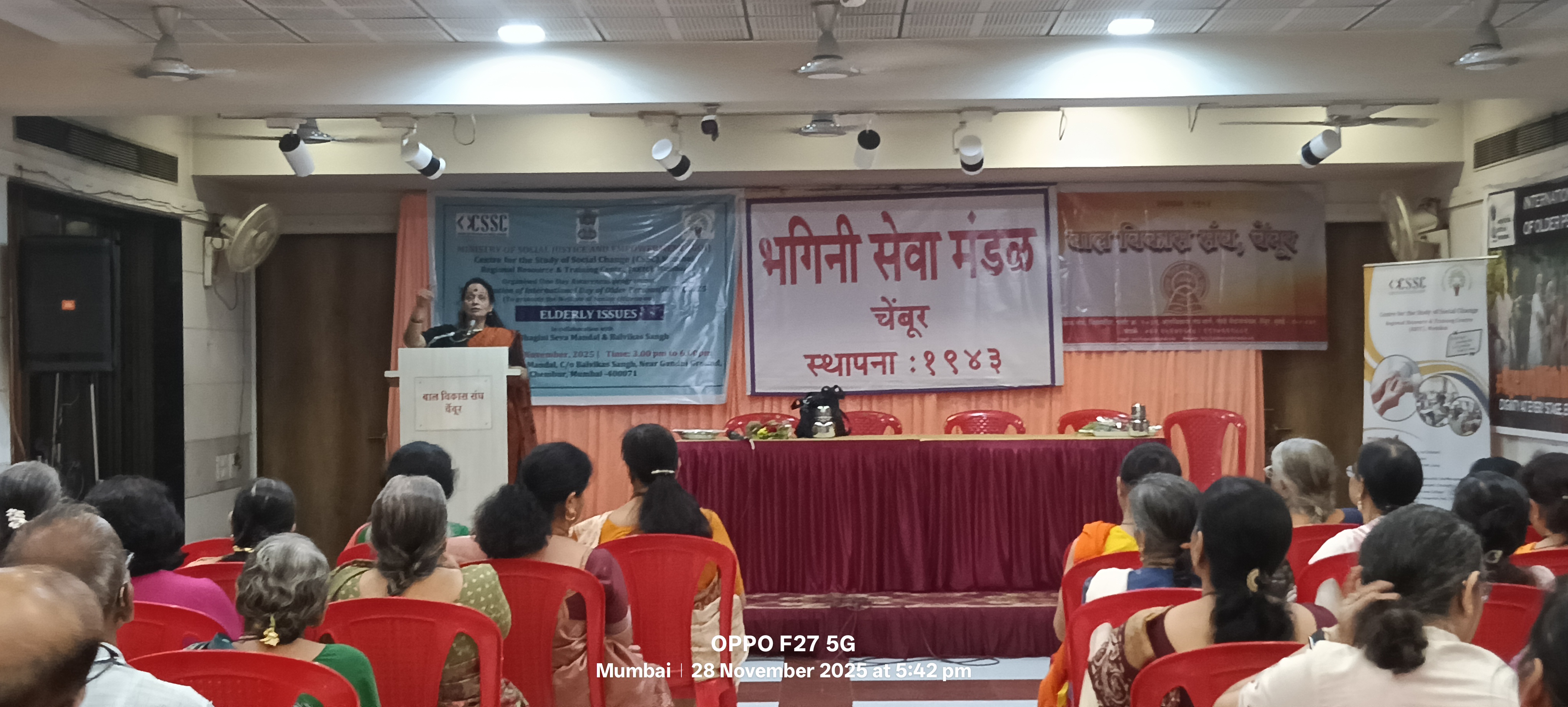 Diet Nutrition Women right